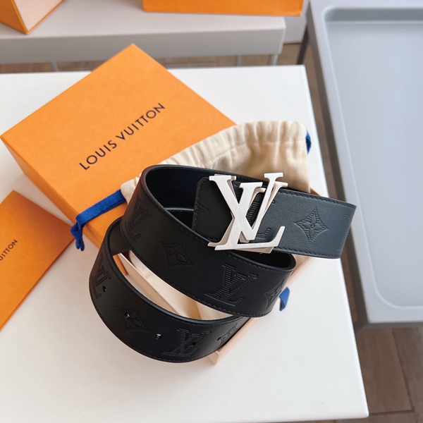 ルイヴィトンベルト角部分ディテール